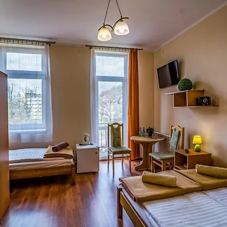 Jakubówka 3*